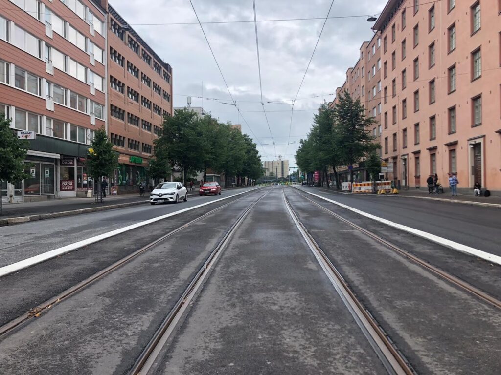 Tram tracks at Itsenäisyydenkatu